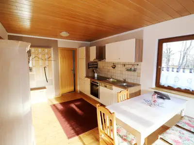 KITCHEN, INSIDE