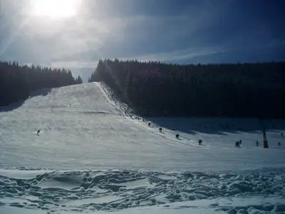 5 Gehminuten entfernt: Skilift Altglashütten