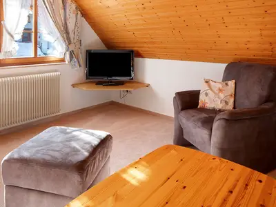 Photo, INSIDE, OUTSIDE