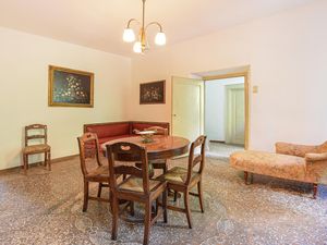 23748770-Ferienwohnung-6-Feltre-300x225-2