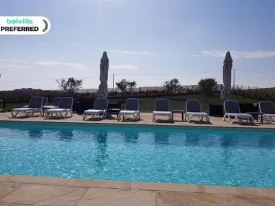 PoolOfHouse