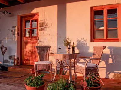Genießen Sie Ihren Urlaub auf unserer Terrasse.