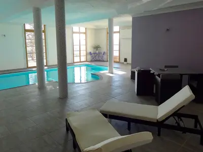 PoolOfHouse