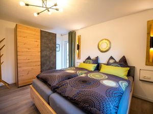 23302147-Ferienwohnung-2-Fichtelberg-300x225-2