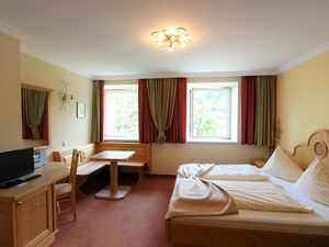 22097843-Ferienwohnung-10-Fieberbrunn-300x225-1