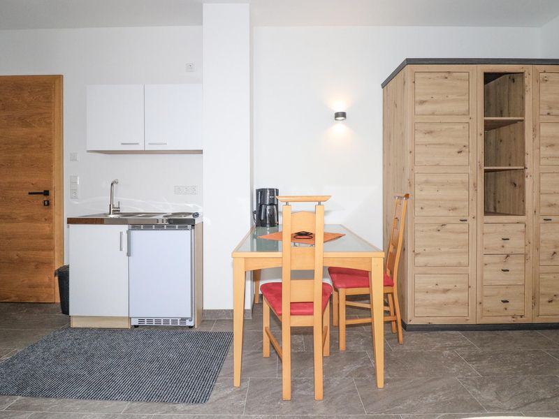 24001999-Ferienwohnung-2-Fieberbrunn-800x600-1