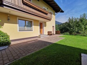 24054273-Ferienwohnung-3-Fieberbrunn-300x225-0