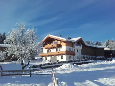 Hausansicht Winter 2