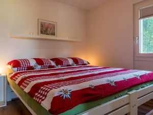 23113119-Ferienwohnung-4-Fiesch-300x225-5