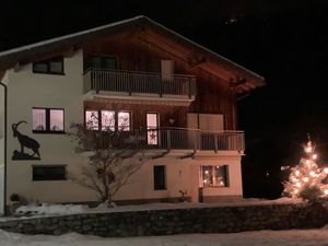 23845113-Ferienwohnung-2-Fiesch-300x225-1