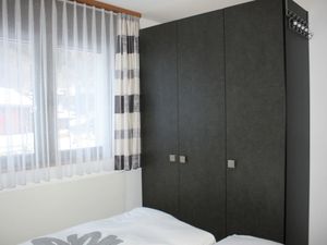 23845113-Ferienwohnung-2-Fiesch-300x225-4