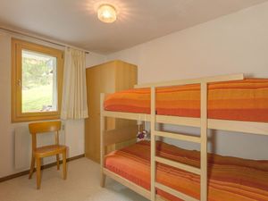 23861141-Ferienwohnung-6-Fiesch-300x225-4