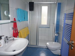 23845257-Ferienwohnung-4-Fiesch-300x225-0