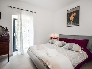 24042966-Ferienwohnung-3-Filignano-300x225-5