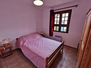 23371160-Ferienwohnung-4-Fillols-300x225-3