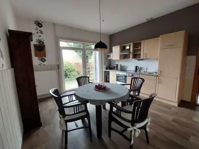 Ferienwohnung für 4 Personen (90 m²) in Filsum 6/10