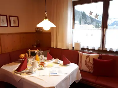 Frühstückstisch
