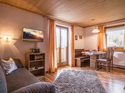 Ferienwohnung für 3 Personen (46 m²) in Finkenberg 4/10