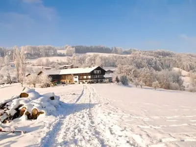 Ferienwohnung für 4 Personen (41 m²) in Fischbachau 1/10