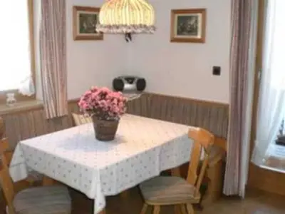 Ferienwohnung für 4 Personen (68 m²) in Fischbachau 8/9