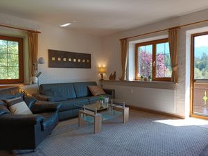 24049880-Ferienwohnung-3-Fischen im Allgäu-300x225-0