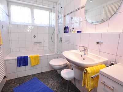 Badezimmer - mit Tageslicht