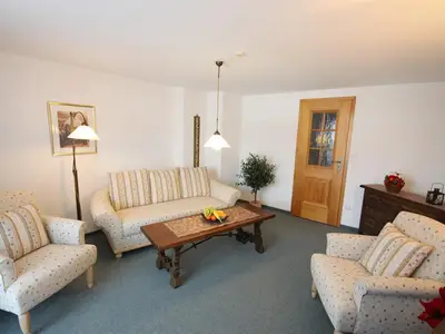 Ferienwohnung 1 Wohnzimmer Landhaus Mayer