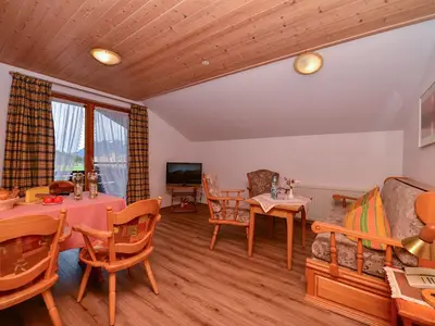 Wohn- und Essbereich