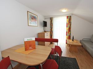 19337000-Ferienwohnung-4-Fiss-300x225-3