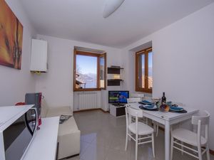 22080499-Ferienwohnung-4-Fiumelatte-300x225-2