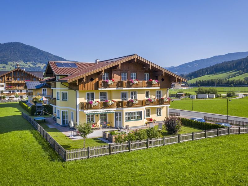 23169775-Ferienwohnung-2-Flachau-800x600-0