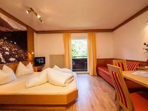 23917479-Ferienwohnung-3-Flachau-300x225-3