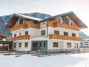 22472253-Ferienwohnung-5-Flachau-300x225-1