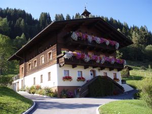 22674941-Ferienwohnung-4-Flachau-300x225-2