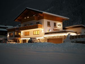 22795433-Ferienwohnung-6-Flachau-300x225-0