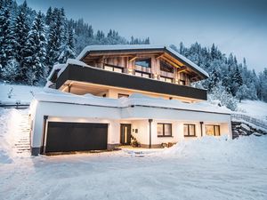 23317519-Ferienwohnung-5-Flachau-300x225-0