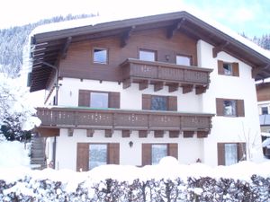 23503695-Ferienwohnung-5-Flachau-300x225-1