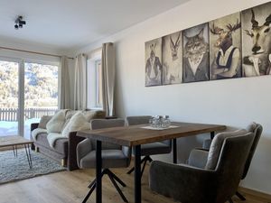 23924712-Ferienwohnung-4-Flachau-300x225-0