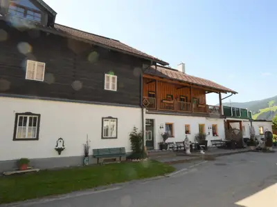 Außenseite Ferienhaus [Sommer]