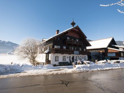 Außenseite Ferienhaus [Winter]