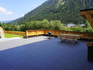 23288007-Ferienwohnung-4-Flachau-300x225-1