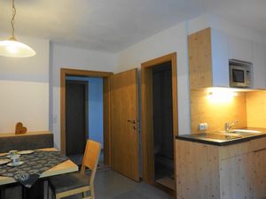 23288006-Ferienwohnung-2-Flachau-300x225-1