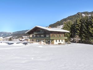 23730168-Ferienwohnung-4-Flachau-300x225-5