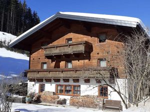 22669053-Ferienwohnung-8-Flachau-300x225-1