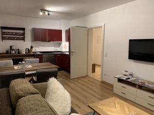 23924712-Ferienwohnung-4-Flachau-300x225-1