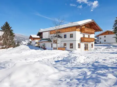 Ferienanlage im Winter