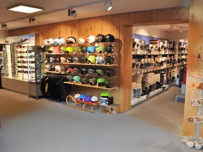 Brillen, Helme, Schuhe