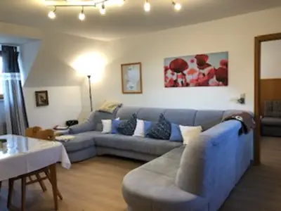 Milseburg - Wohn und Essbereich