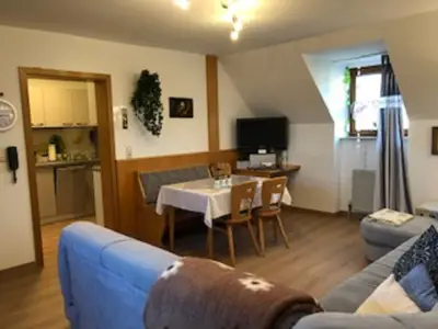 Milseburg Wohn und Essbereich