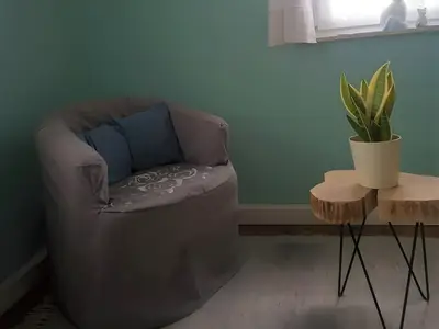 Photo, INSIDE, OUTSIDE